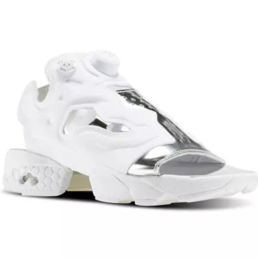 Reebok Classic Women's InstaPump Fury Sandal MAG Size 6 us BD3186